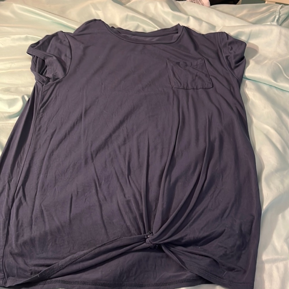 Nice navy blue T-shirt